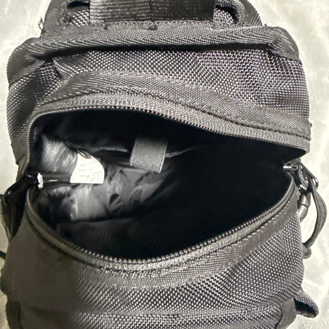 Y's × New Era SLING BODY BAG