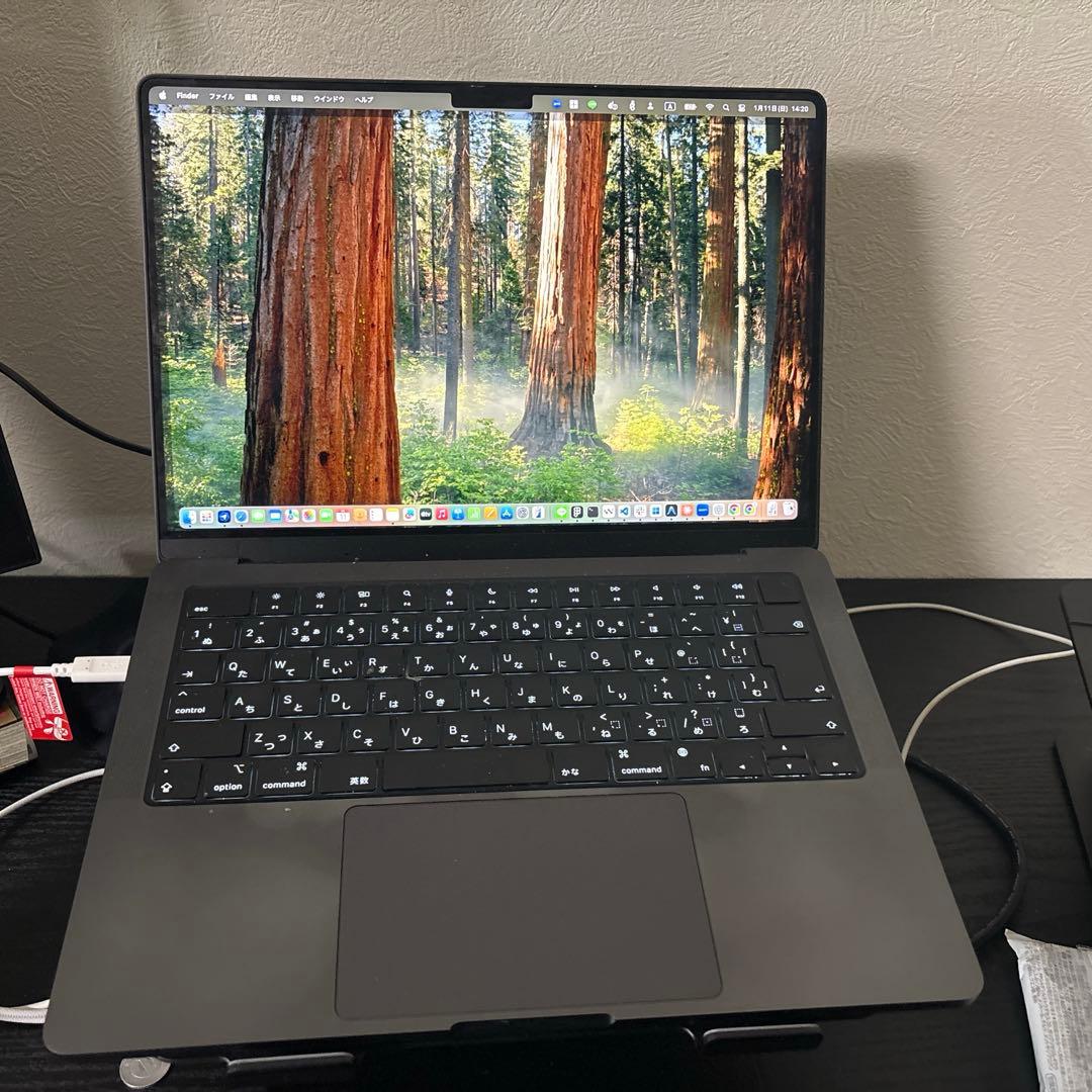 ヨ*ジ様 【美品】MacBook Pro 14インチ M3 Pro 18GB/5