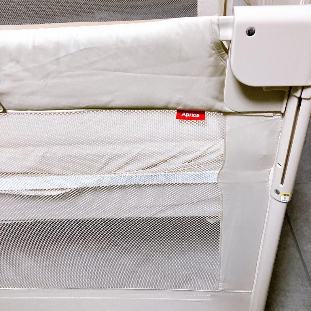 アップリカ ココネルエアー ベビーベッド 折りたたみ ミルクホワイト ポータブル