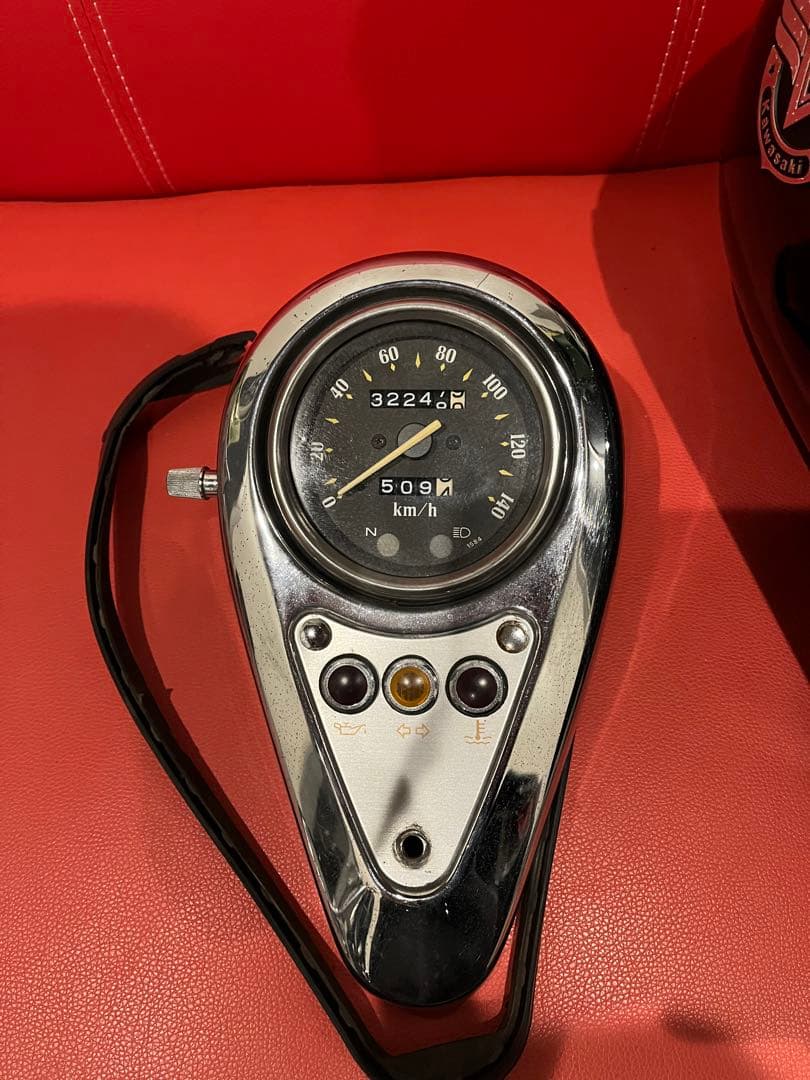 バルカン400バイクタンクとスピードメーターセット