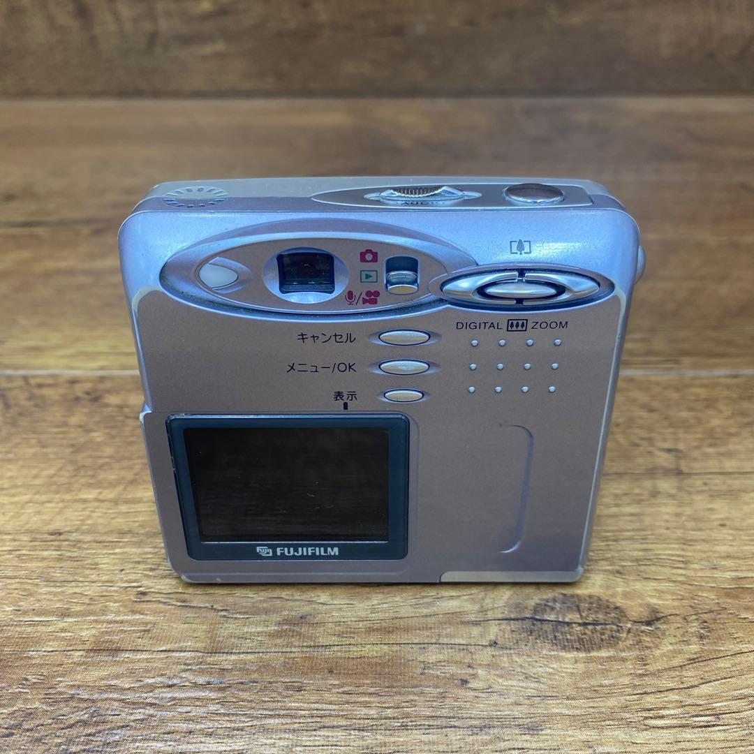 FUJIFILM 富士フィルム　FinePix 30i y-92