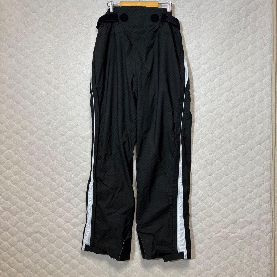 ミズノ　スキーウェア　クロアチア代表　上下セットアップ　ブレスサーモ　中綿入り