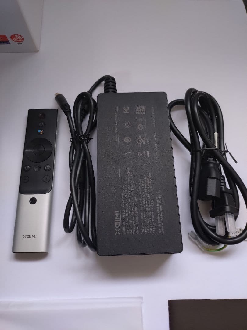 「美品」XGIMI Horizon Pro 4Kプロジェクター本体