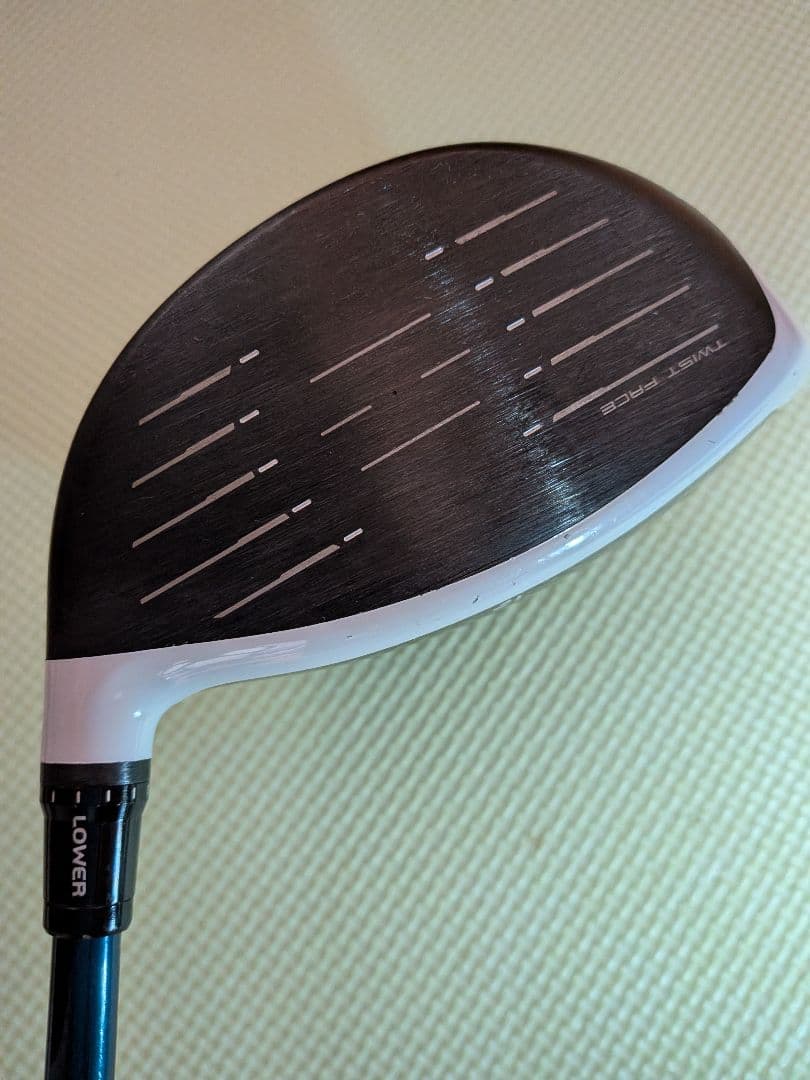 TaylorMade SIM2Max ドライバー