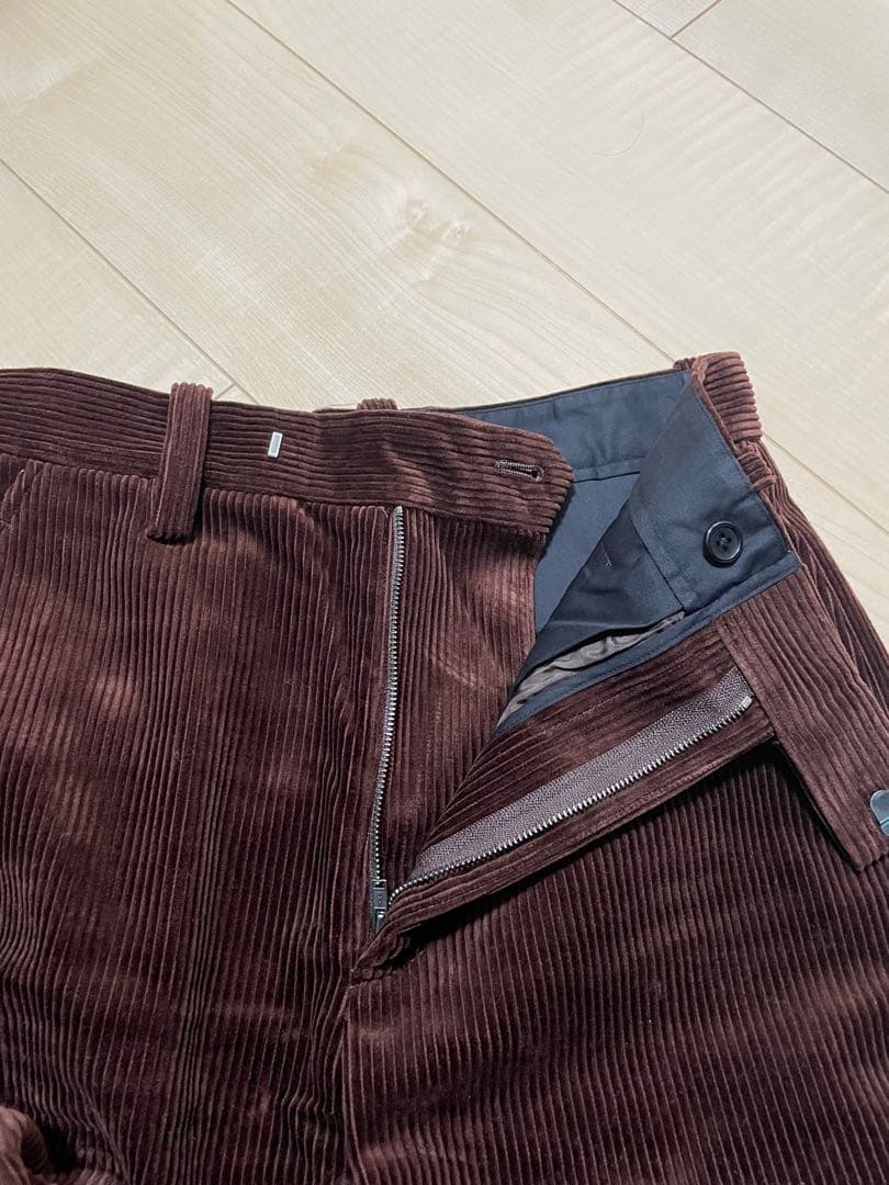 MHL コーデュロイパンツ