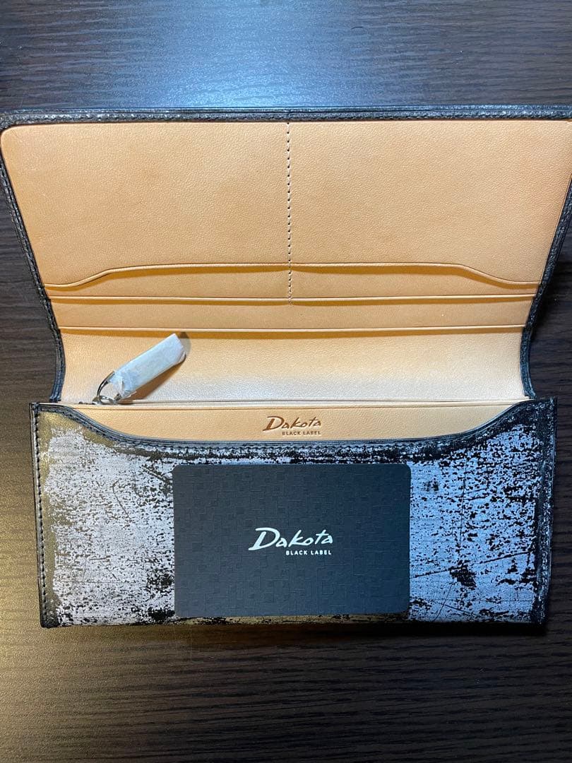 「美品」Dakota ブラックラベル 長財布