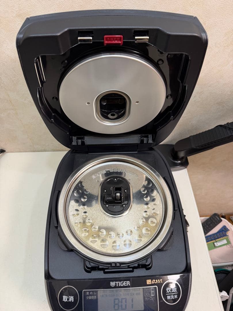 TIGER JPV-H180 2024年製 1,8L 圧力IH炊飯ジャー 炊飯器