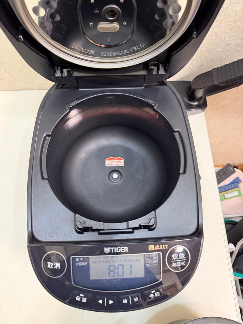 TIGER JPV-H180 2024年製 1,8L 圧力IH炊飯ジャー 炊飯器