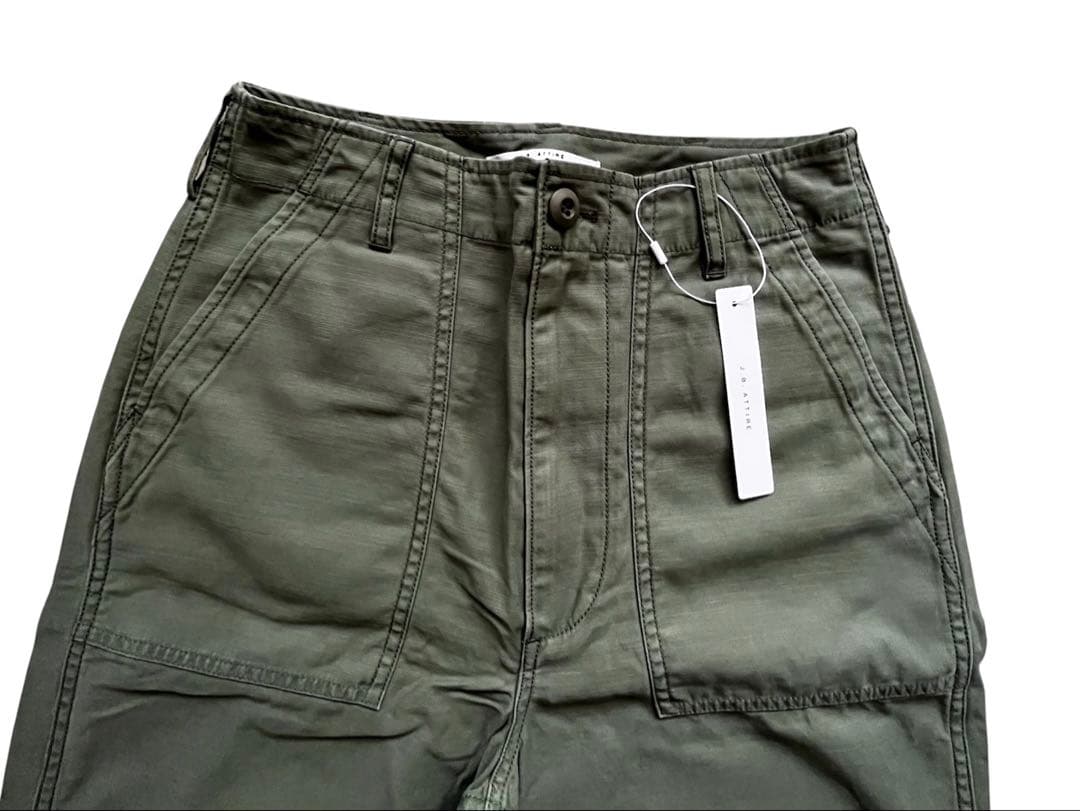 J.B.ATTIRE/ジェービーアタイア　カーキ　カーゴパンツ　サイズ38