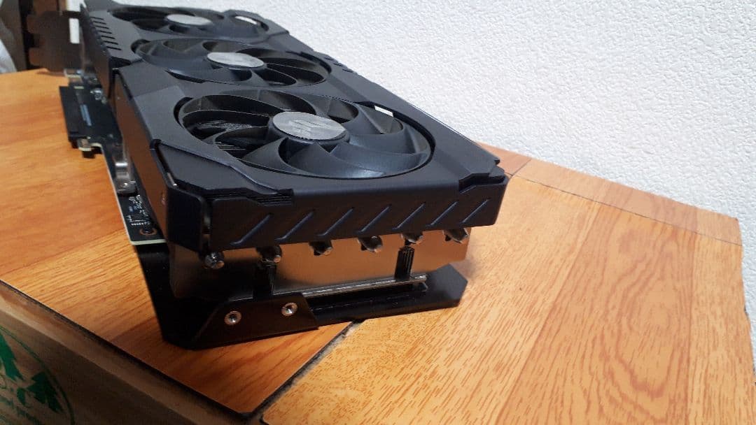 グラフィックボード・グラボ・ビデオカード ASUS TUF Gaming GeForce RTX 3070 Ti 8GB