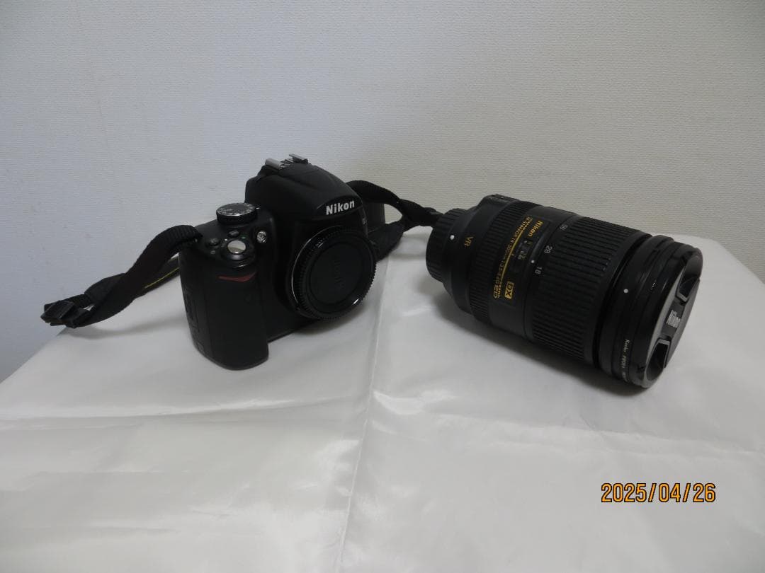 Nikon デジタル一眼レフカメラ D5000 18～300mmレンズセット