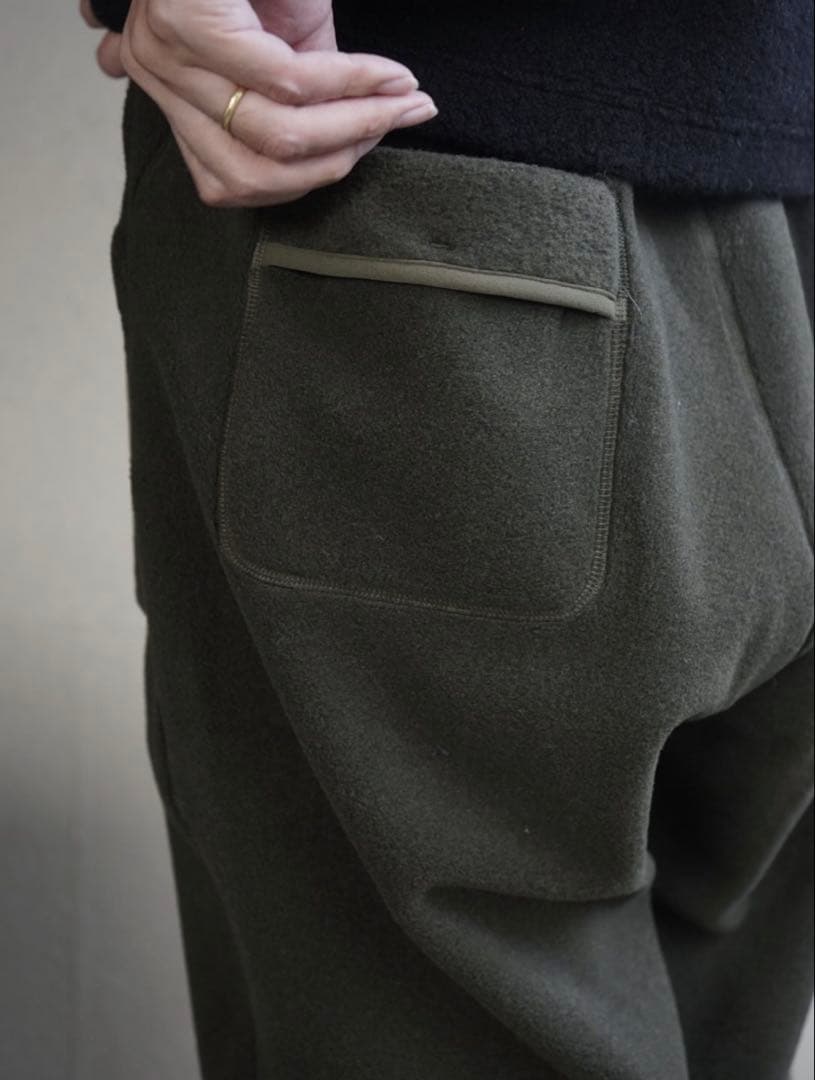 ヒムカシhimukashi (サリゲナク)フリースイージーピエロパンツ