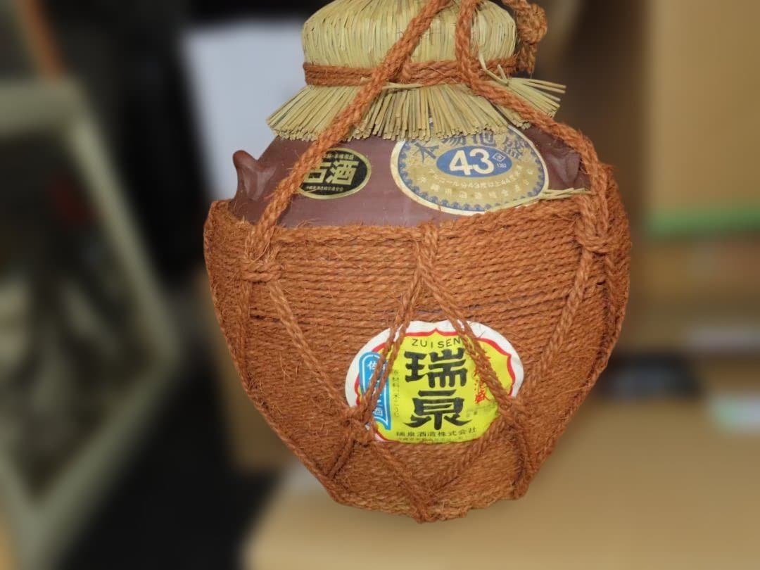 30年前以上 古酒◆本場泡盛 瑞泉 瑞泉酒造　5400ml 43％ 陶器 希少