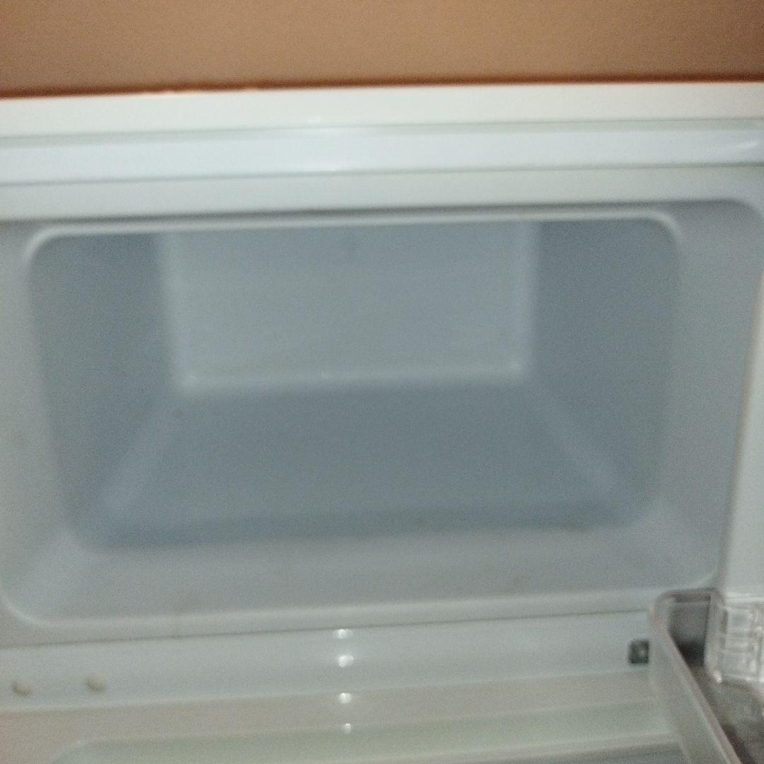 ホワイト冷温庫 AC 100V R600a