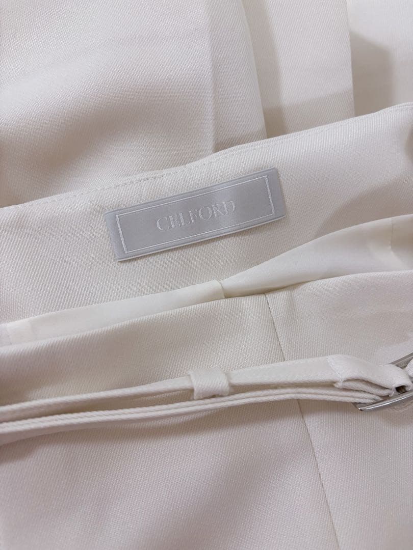 CELFORD♡ベルト付きハイウエストショートパンツ　IVR 36