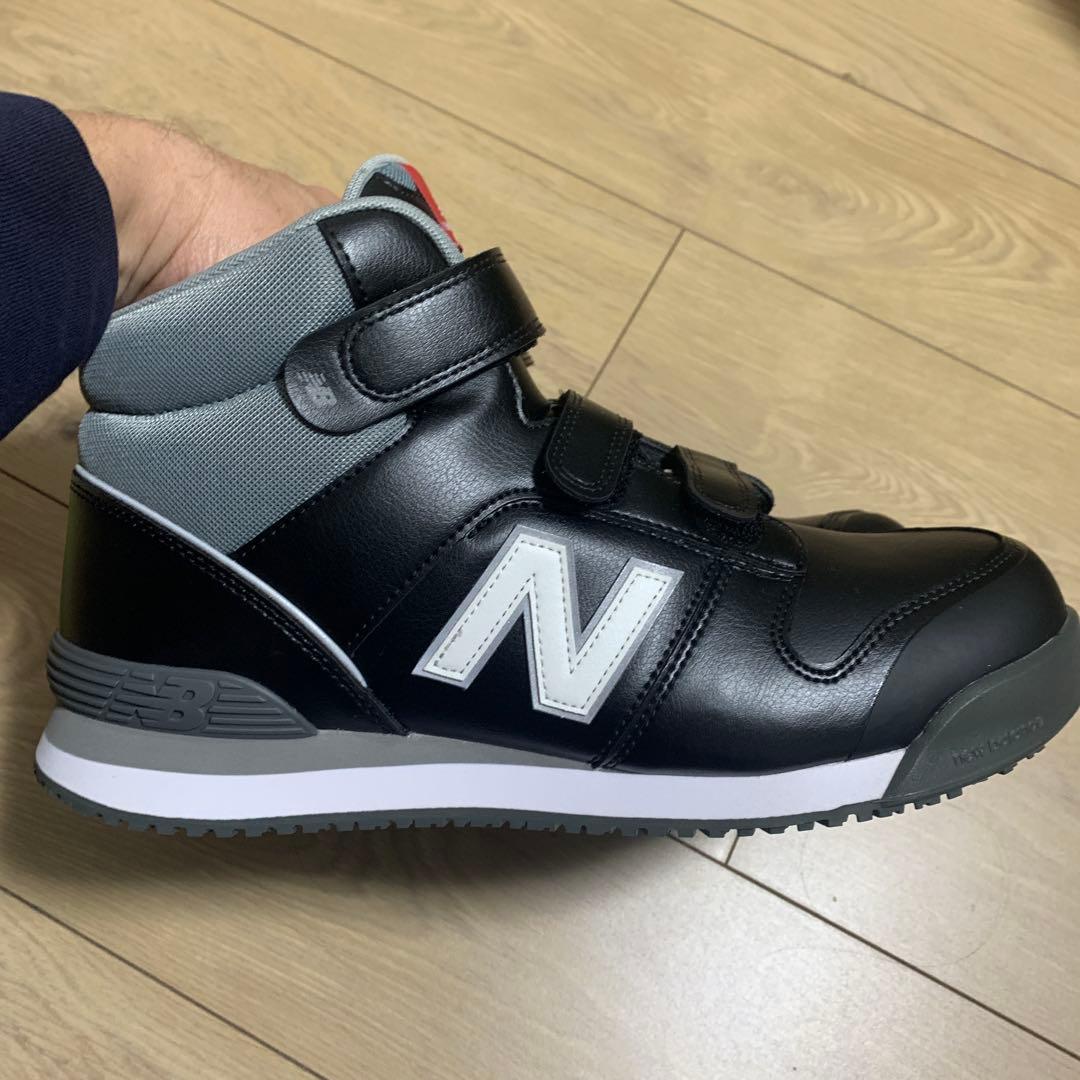 new balance ハイカット安全靴 黒