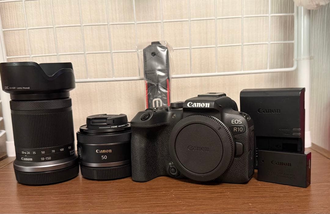Canon EOS R10 ミラーレス一眼 50mm・18-150mmレンズ付き