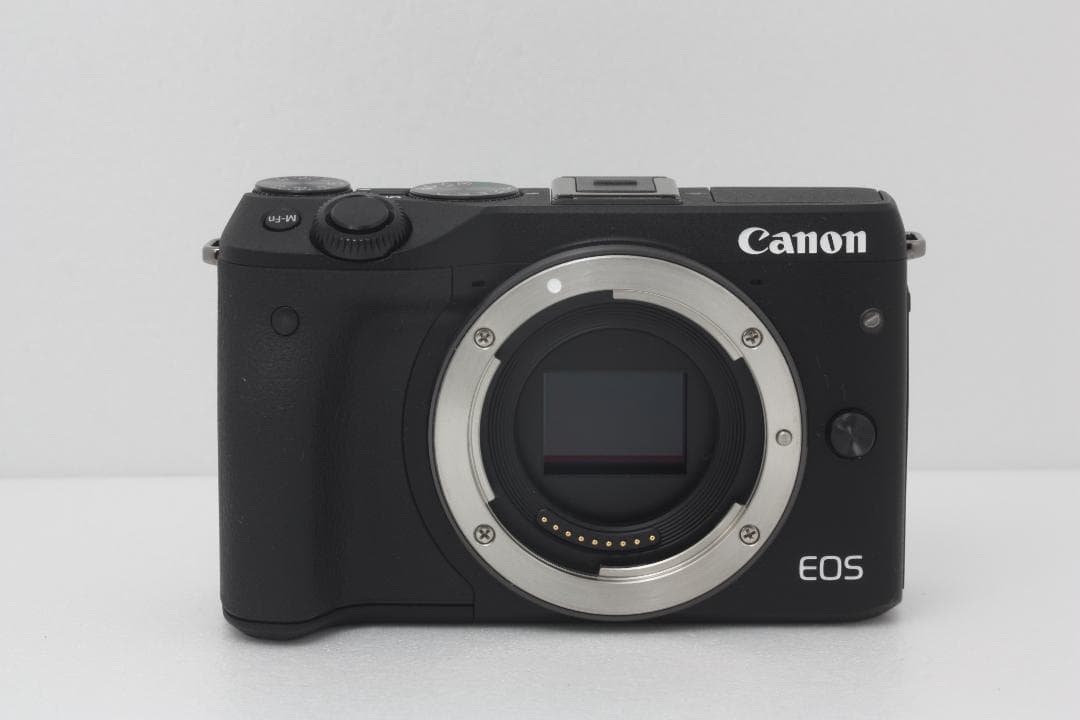 キャノン Canon EOS M3 ボディ 完動品 付属品多数 #327a