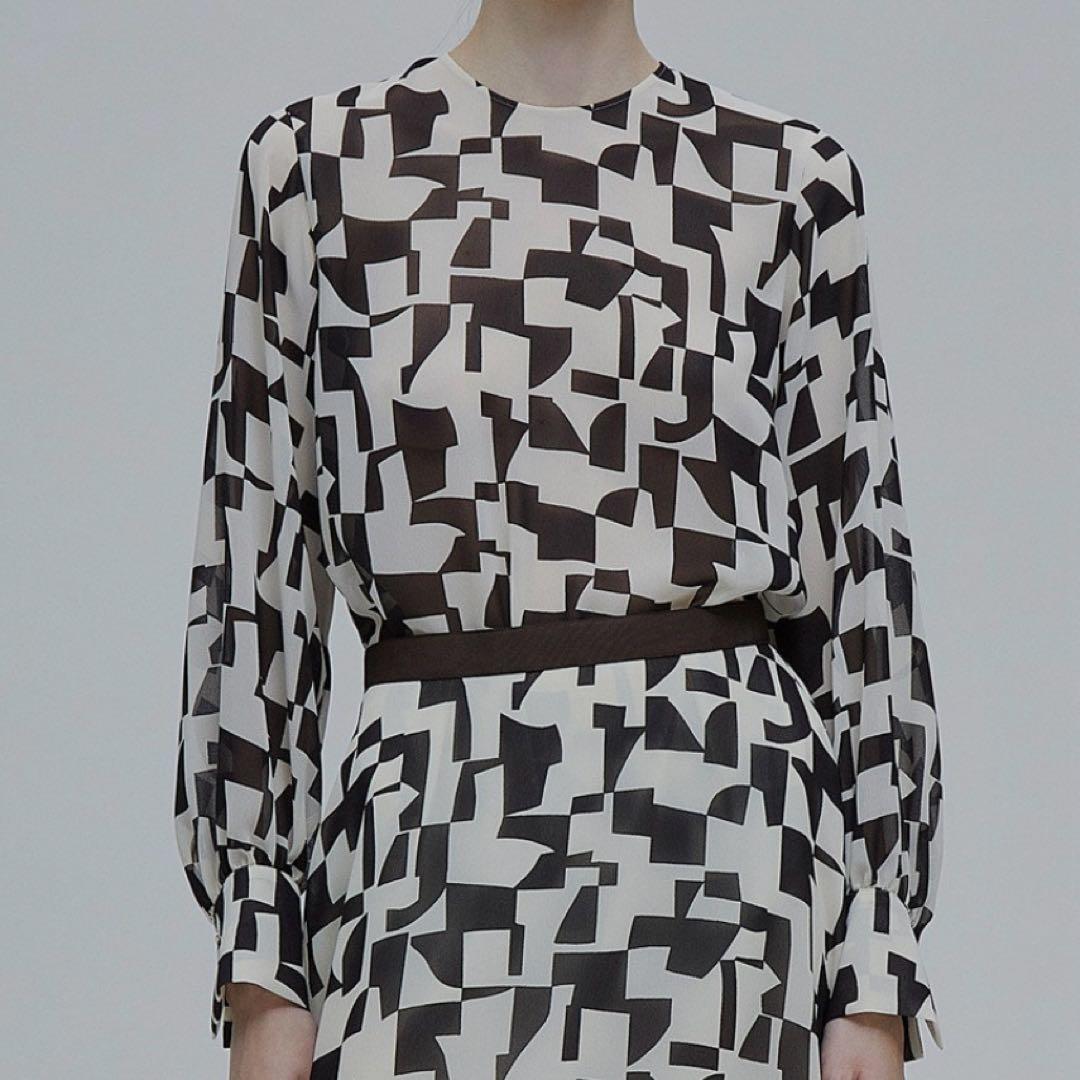 ベイジ ブラウス LUCIE ブラウン 4 オンワード icb