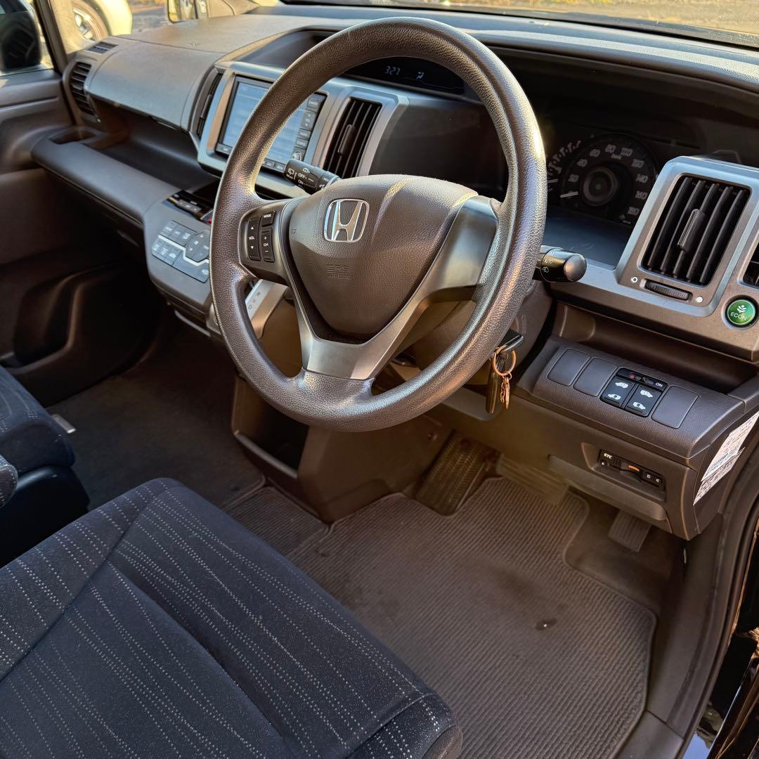 滋賀発　４ナンバー 車検いっぱい ステップワゴン RK1 貨物登録 5人乗り