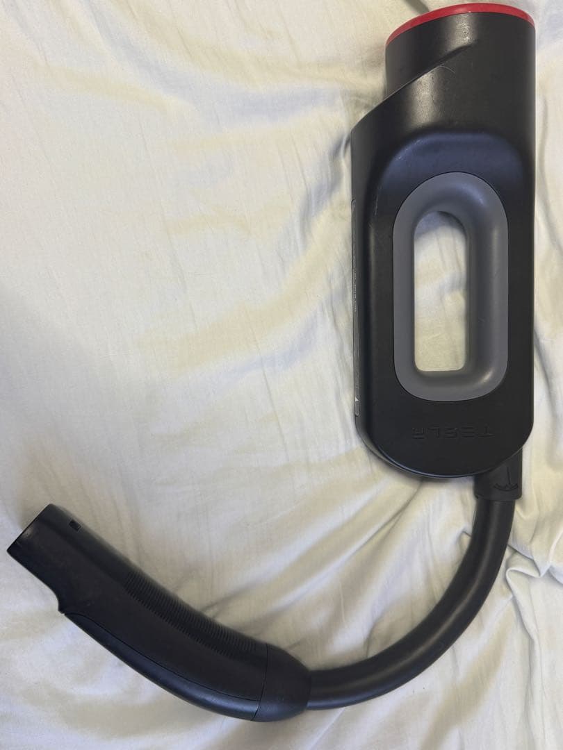 tesla chademoアダプター