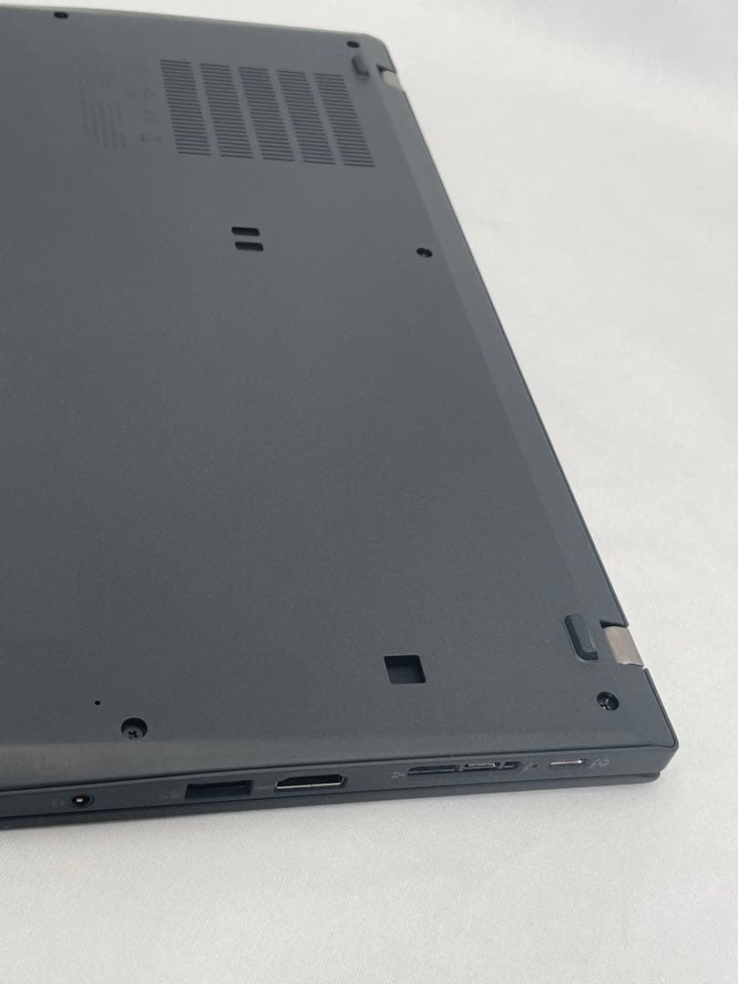 ThinkPad T14s gen2 i5-1145G7 16GB だめ￼4k