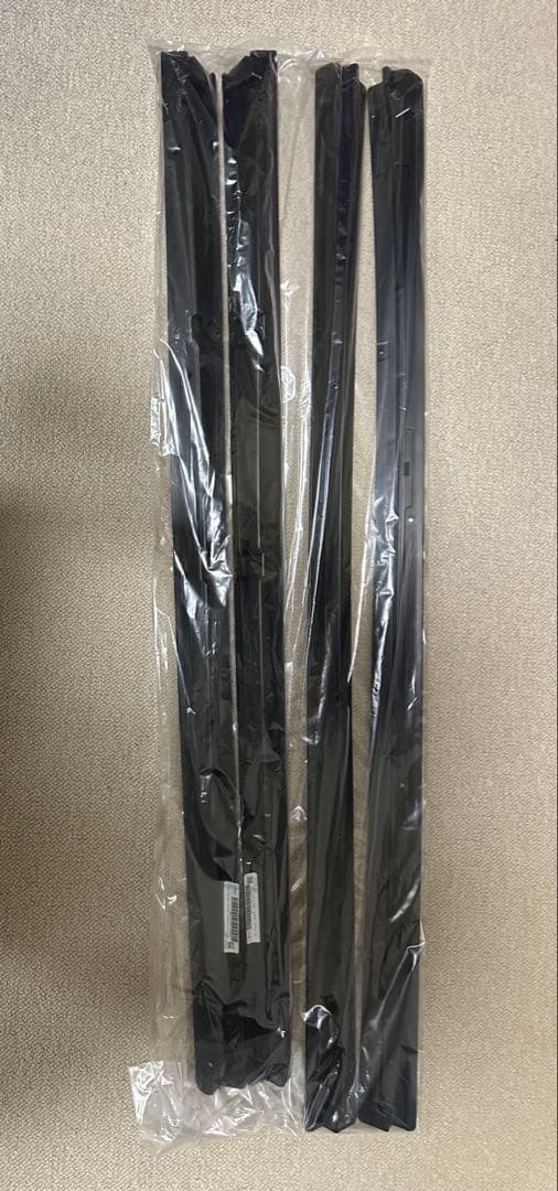 【新品未使用】アルファード30後期 モデリスタ サイドスカート 運転席側 070