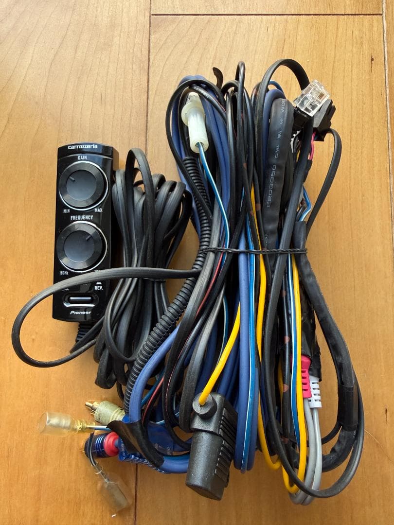 カロッツェリア TS-WX110A パワードサブウーファー 配線一式付