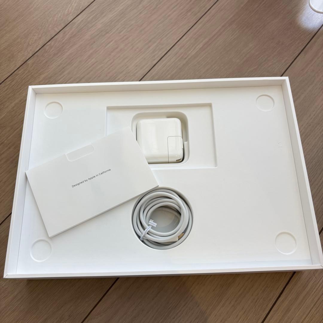 MacBook Air 13インチm1 2020年 / 8GB / 512GB