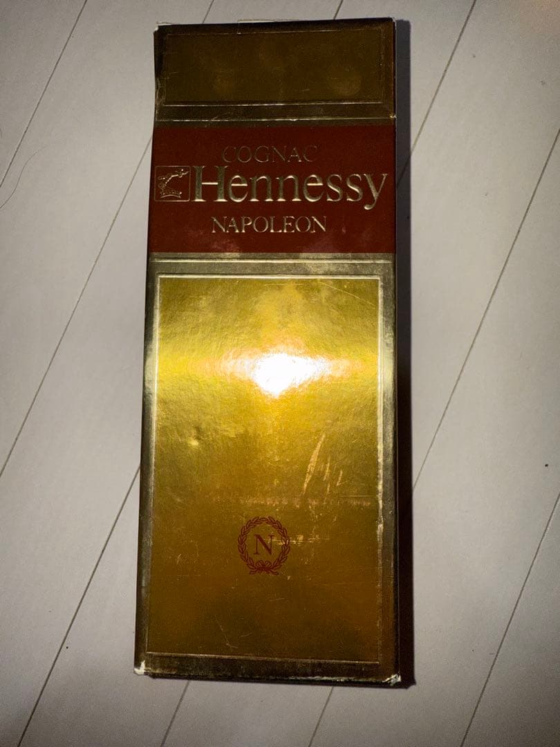 Hennessy Napoleon コニャック 箱入り