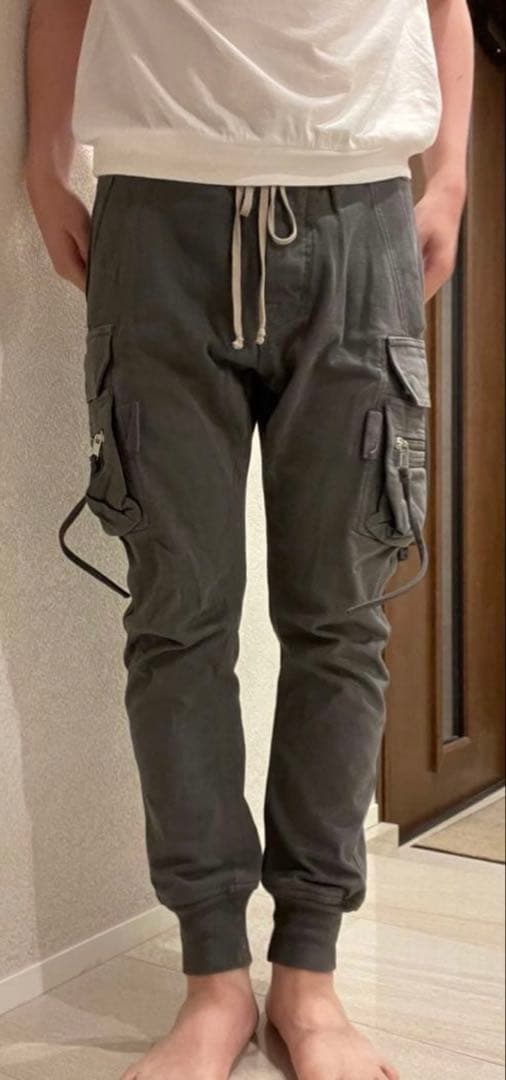 本日限定値下げリックオウエンス　カーゴパンツRU18S5390-BA