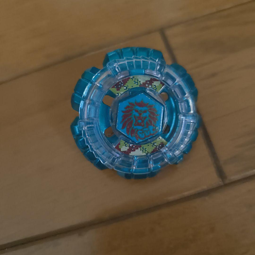 カウンターレオーネ　メタルファイトベイブレード