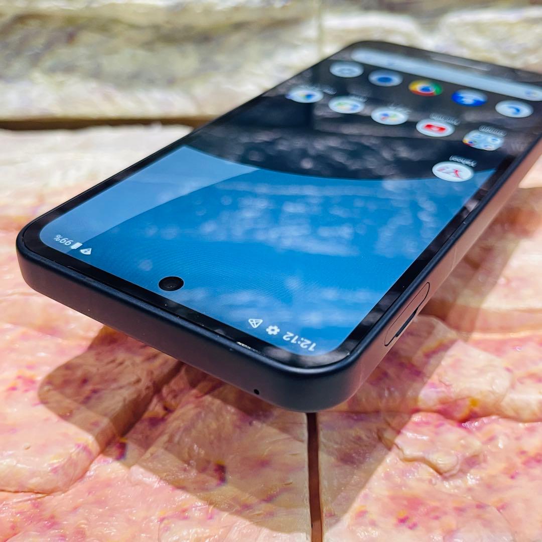 美品 SIMフリー AQUOS sense9 128GB ブラック 電池良好