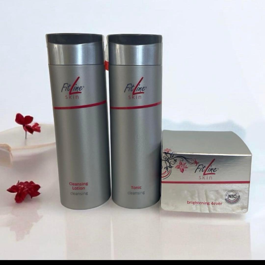 【新品未開封】フィットライン　4エバースキンケアセット✨2025/12/20着