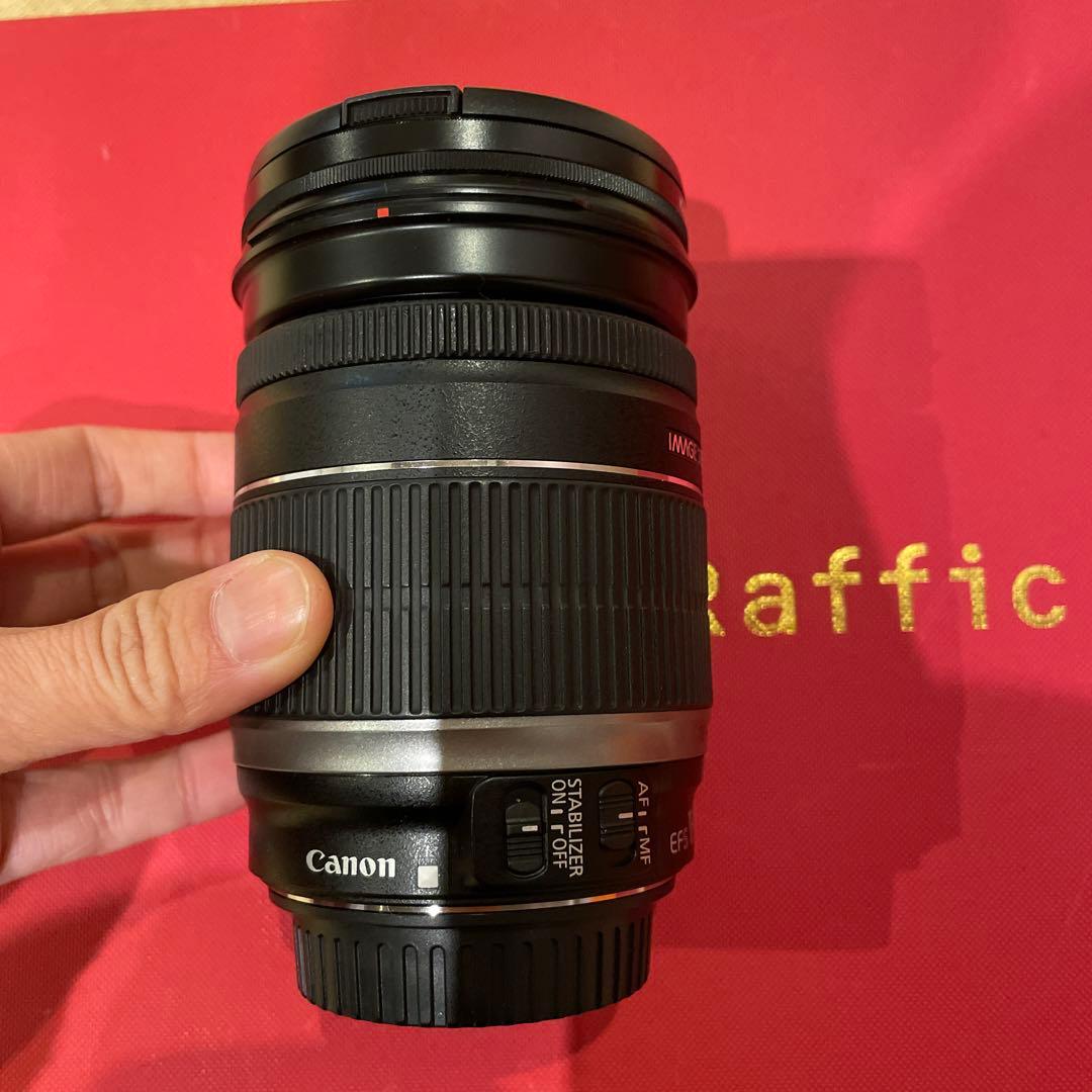 Canon EF-S 18-200mm ズームレンズ