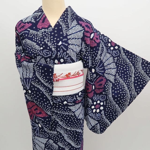 ゆき✾m1788＊美品 有松鳴海絞り 夏着物 綿 蝶 トール 高級浴衣