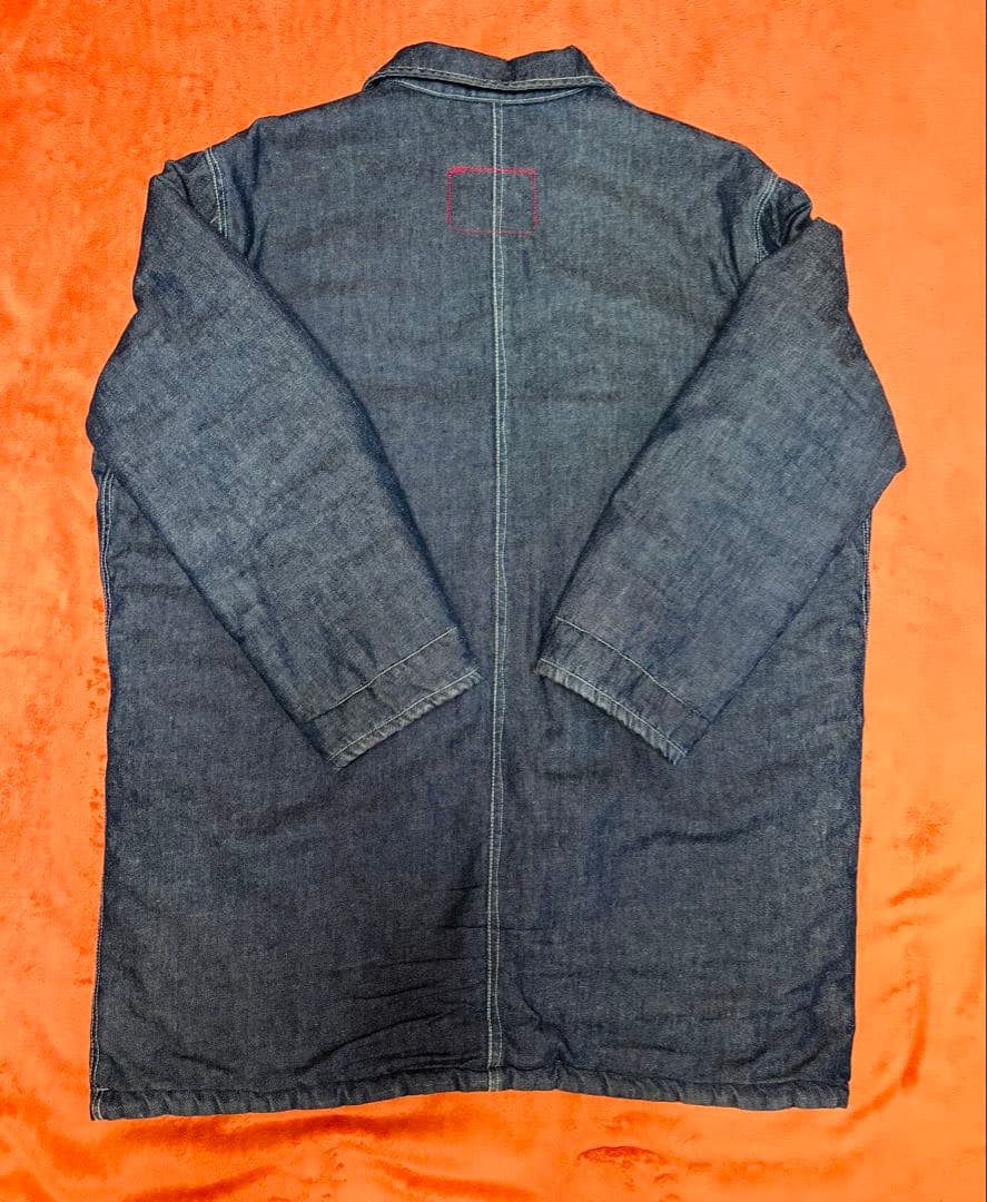 リーバイスレッド　中綿入りリバーシブルコート　Mサイズ