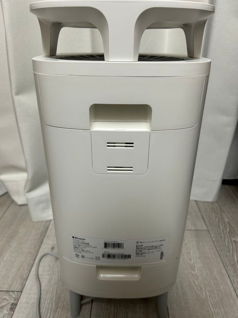 空気清浄機・イオン発生器 Blueair DustMagnet 5210i