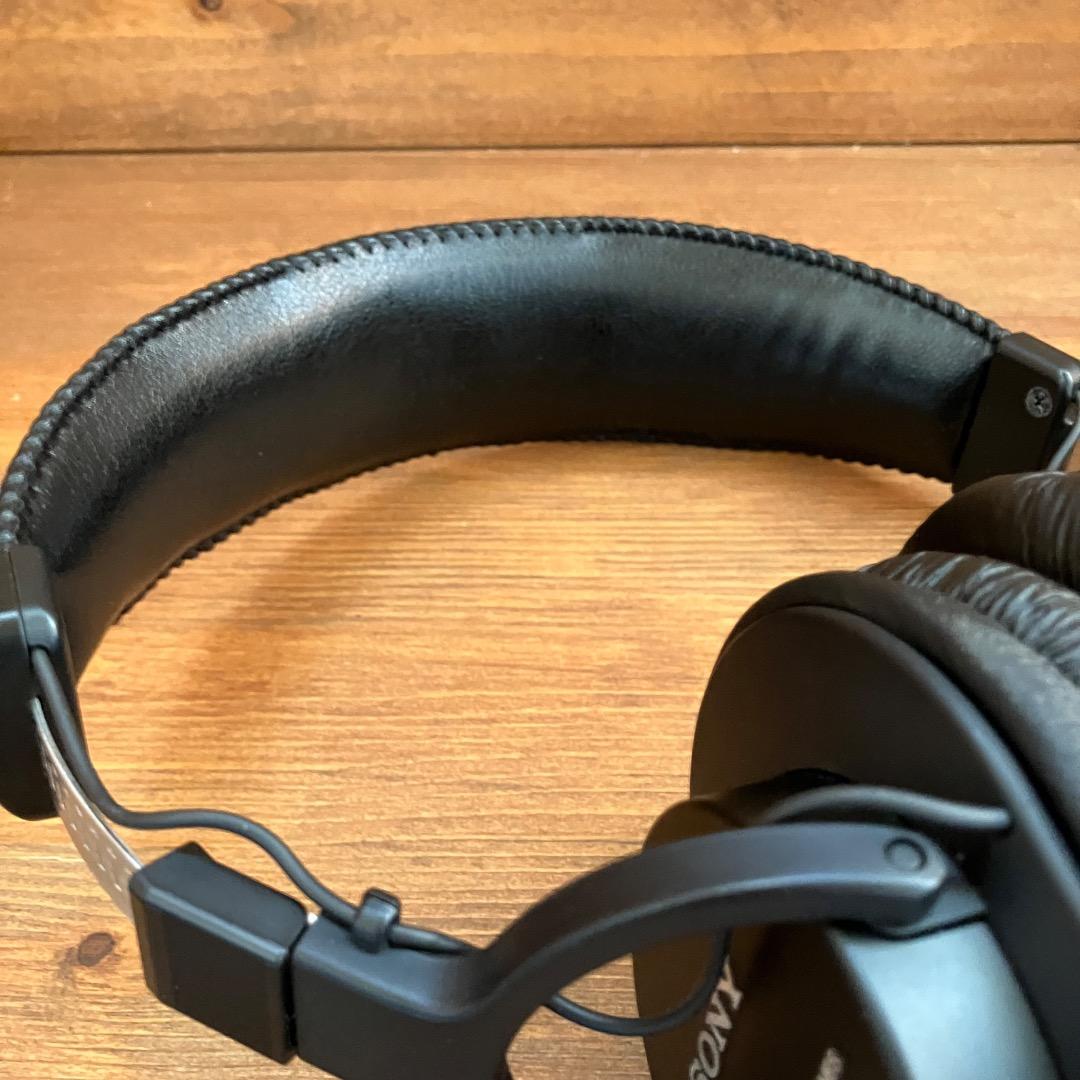 や*ん様 SONY MDR-7506 【イヤーパッド新品】スタジオモニター ヘッ