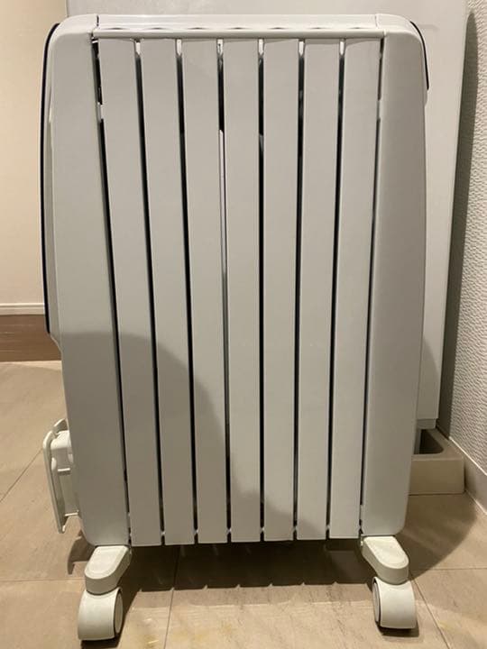 【美品】DeLonghi デロンギ オイルヒーター