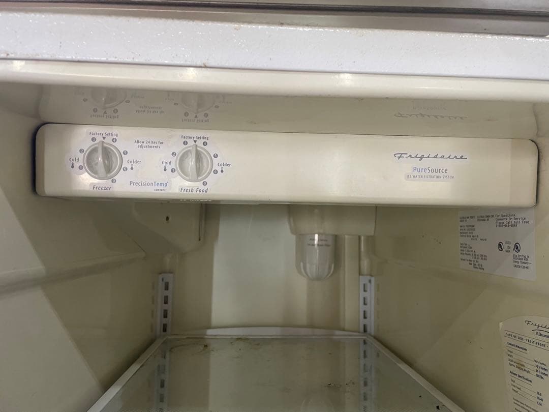 Frigidaire サイドバイサイド冷蔵庫 ホワイト