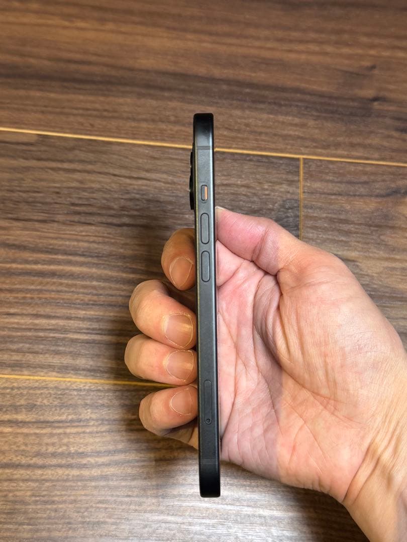 【美品】iPhone 15 ブラック 128GB Apple care+付き