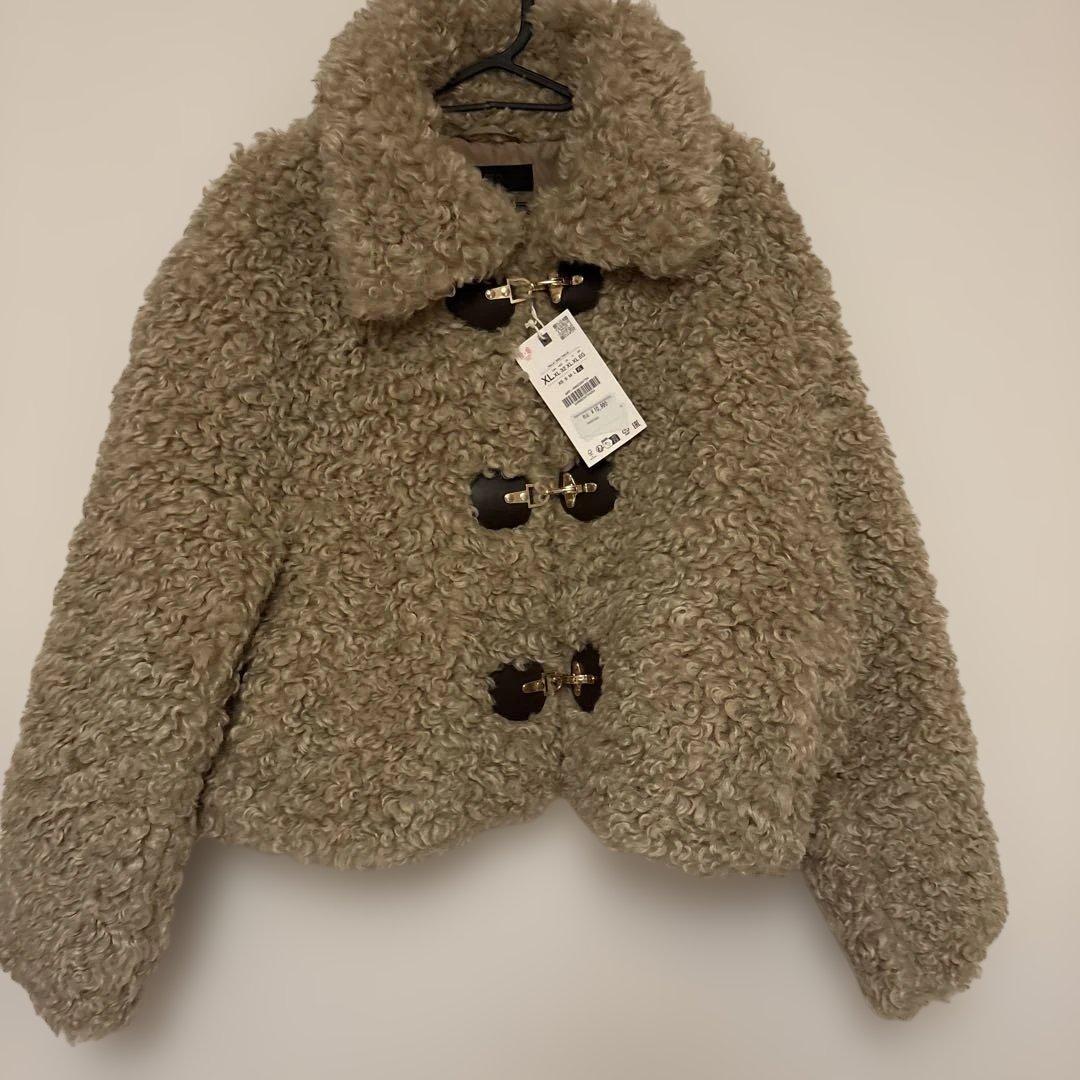 ZARA 新品　トグルボタン フェイクファージャケット　XL
