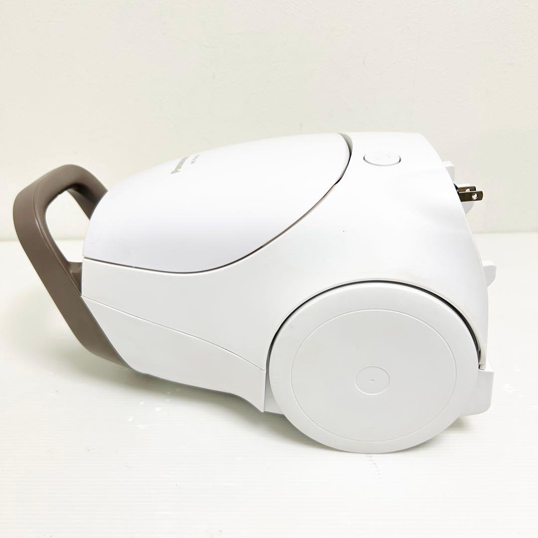 23年製 Panasonic 紙パック式掃除機 MC-PJ21AJ-W ホワイト