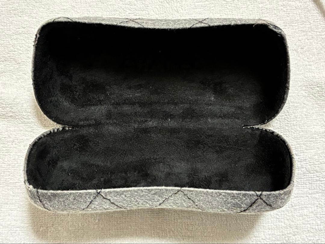 CHANEL シャネル　サングラス 黒