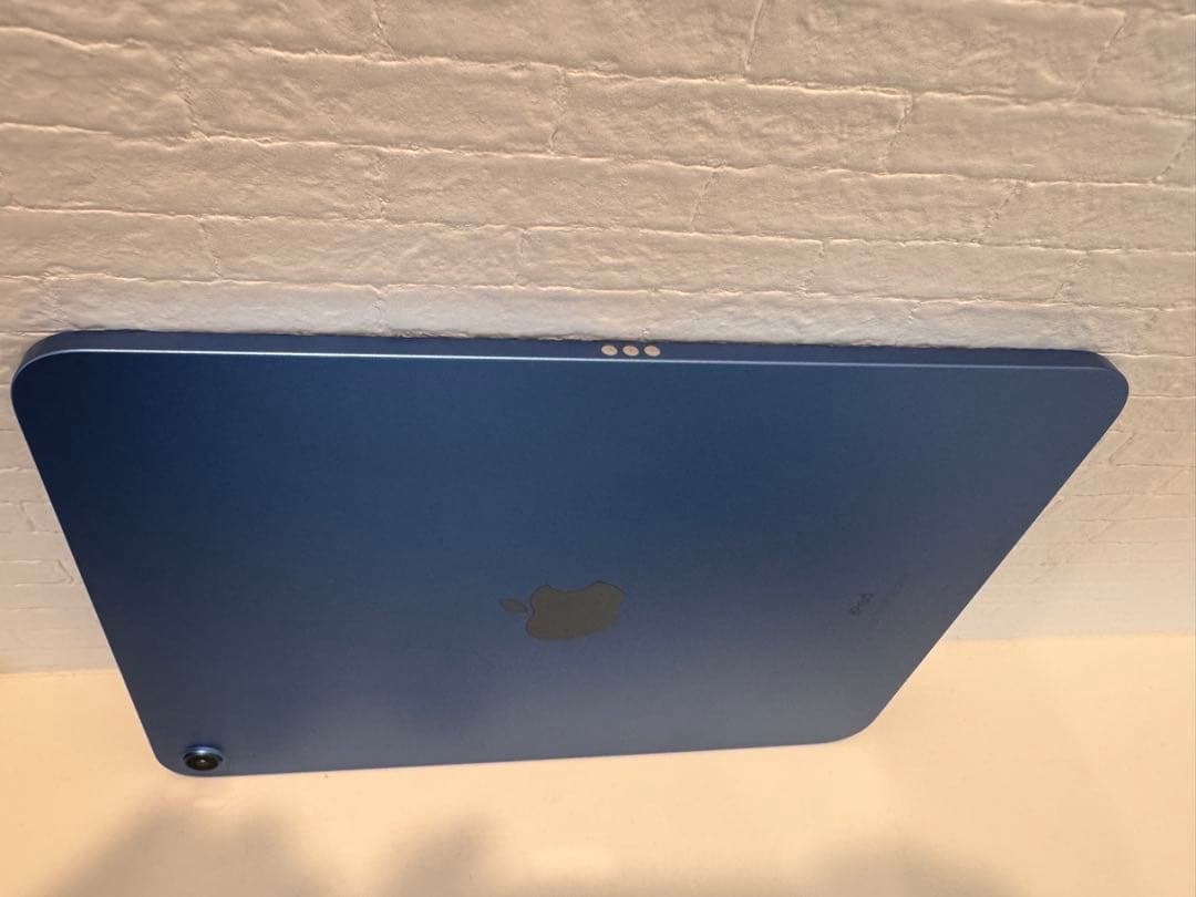 Apple iPad 本体 iPad（第10世代）ブルー