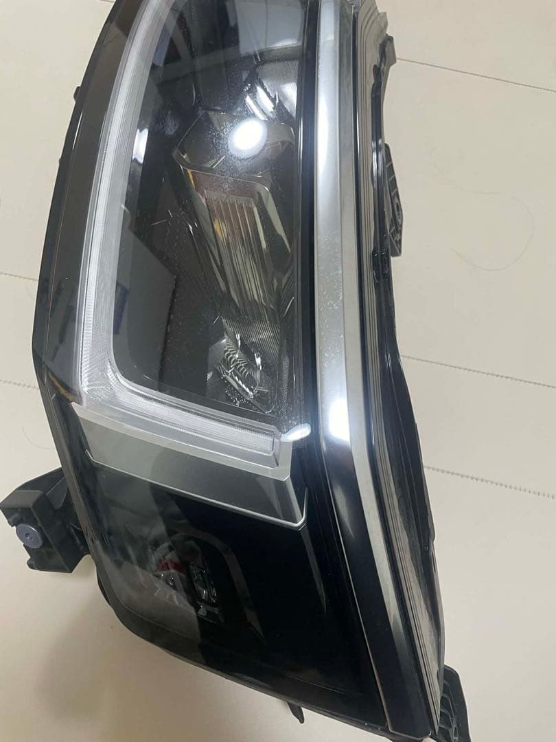 HONDA純正　LED ヘッドライト 左　ステップワゴンRP8