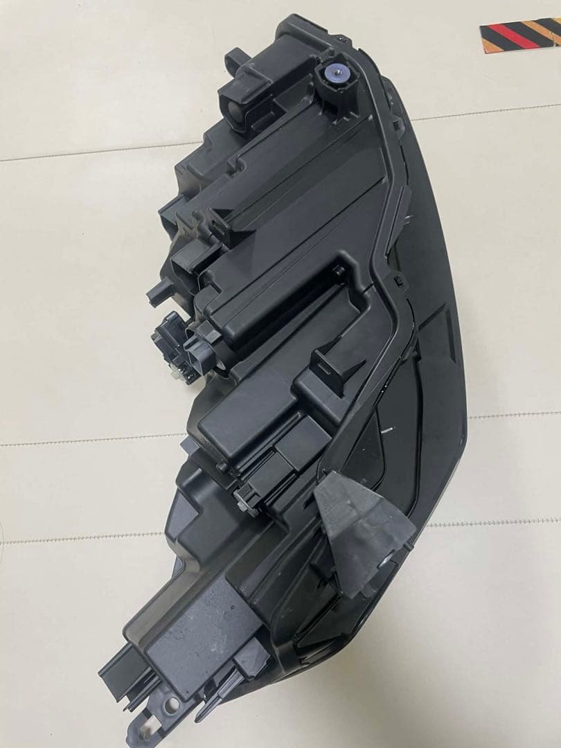 HONDA純正　LED ヘッドライト 左　ステップワゴンRP8