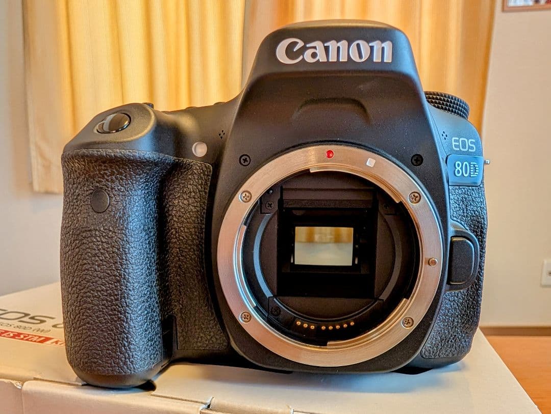 美品！Canon EOS 80D ダブルズームキット