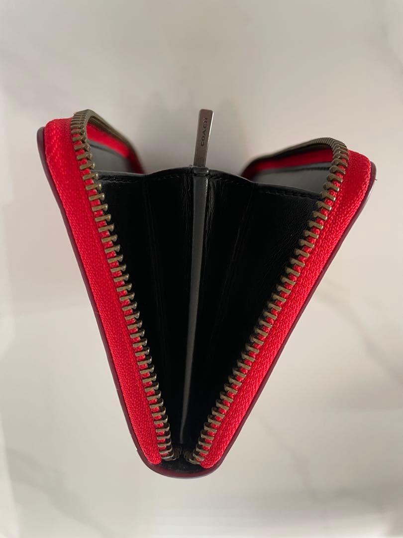 コーチ ミッキーマウス 長財布 赤